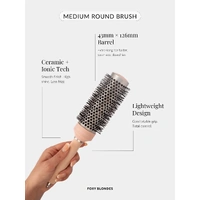 Foxy Blondes Extra Long Medium Round Barrel Brush 