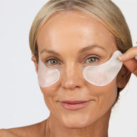 James Cosmetics Brighten & Firm Advanced Eye Mask
