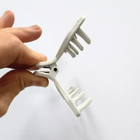 Hello Bleach The Claw Clip