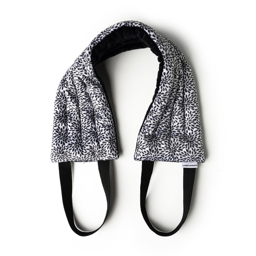 Hot Stuff Heated Neck Wrap - Black & White